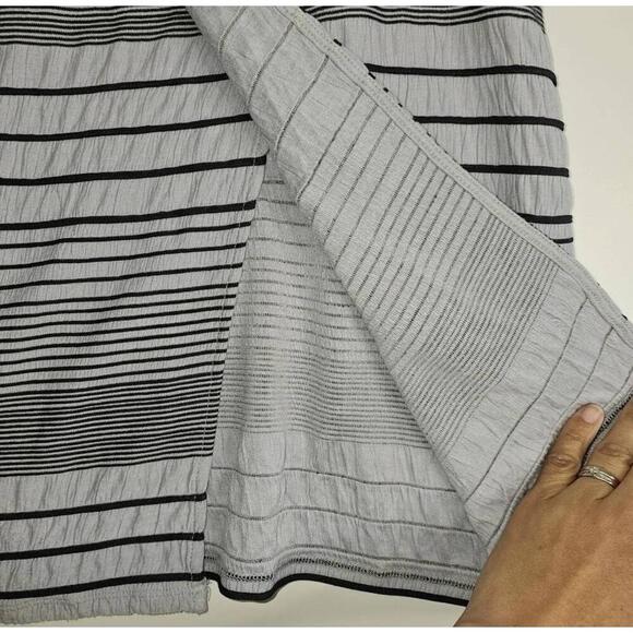 NWT Anthropologie Deletta Striped Tulip Sleeveless Tank Top XS - Picture 3 of 9